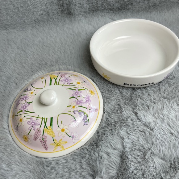 See’s Candies ceramic floral jar 5.5”X5.5”X3.5” - Picture 5 of 9